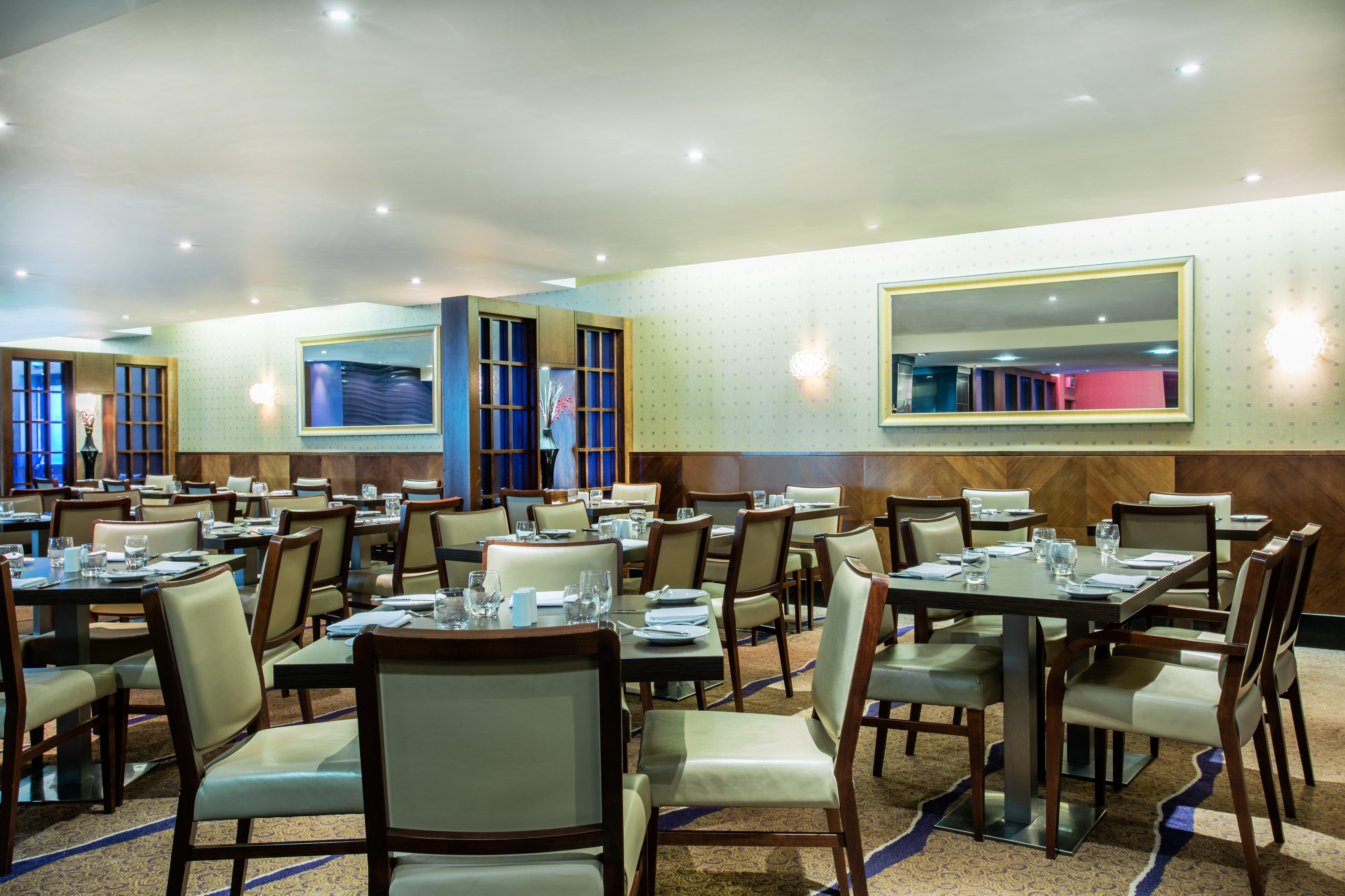 Crowne Plaza London Ealing By Ihg Hotel Eksteriør billede