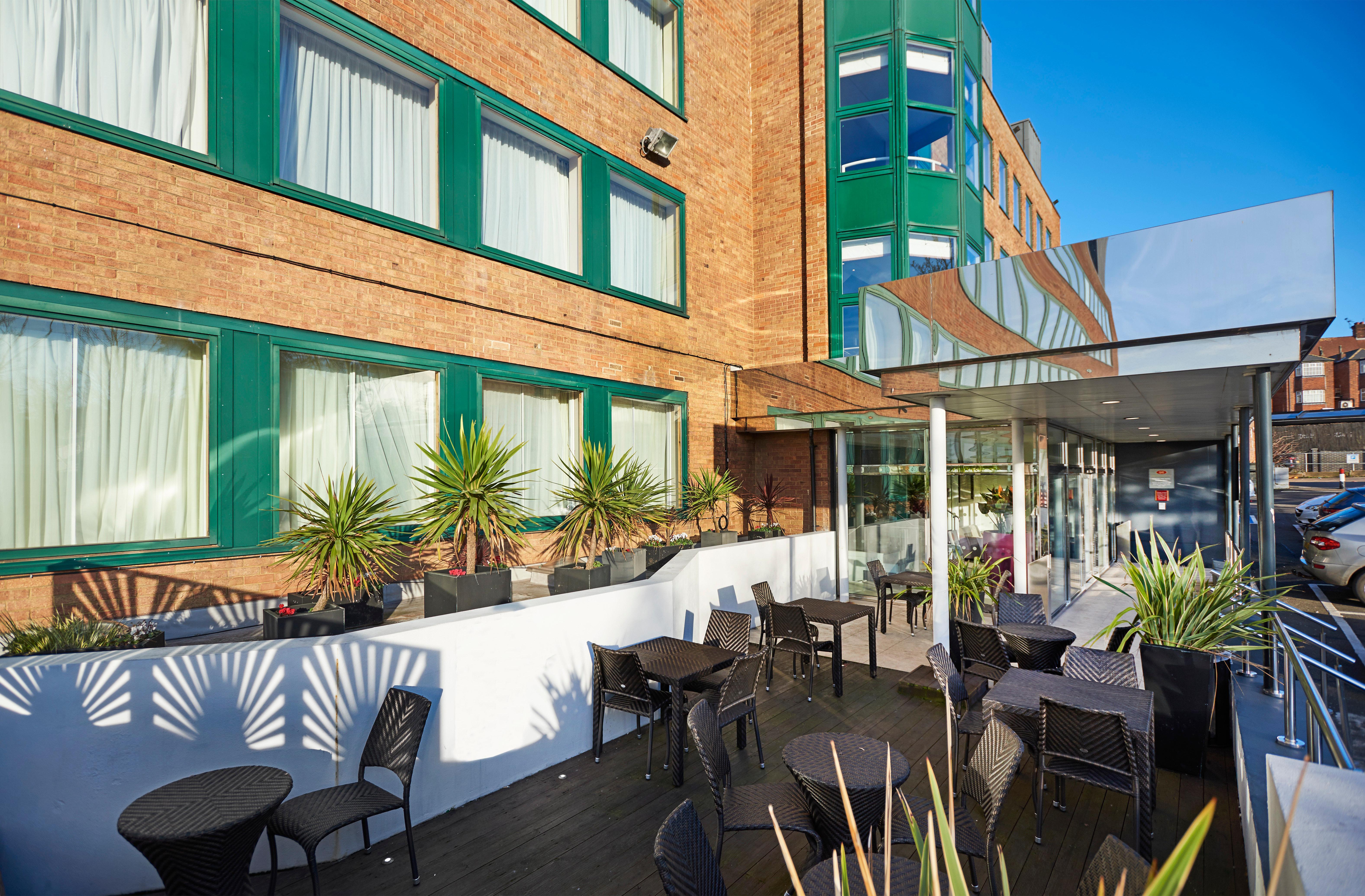 Crowne Plaza London Ealing By Ihg Hotel Eksteriør billede