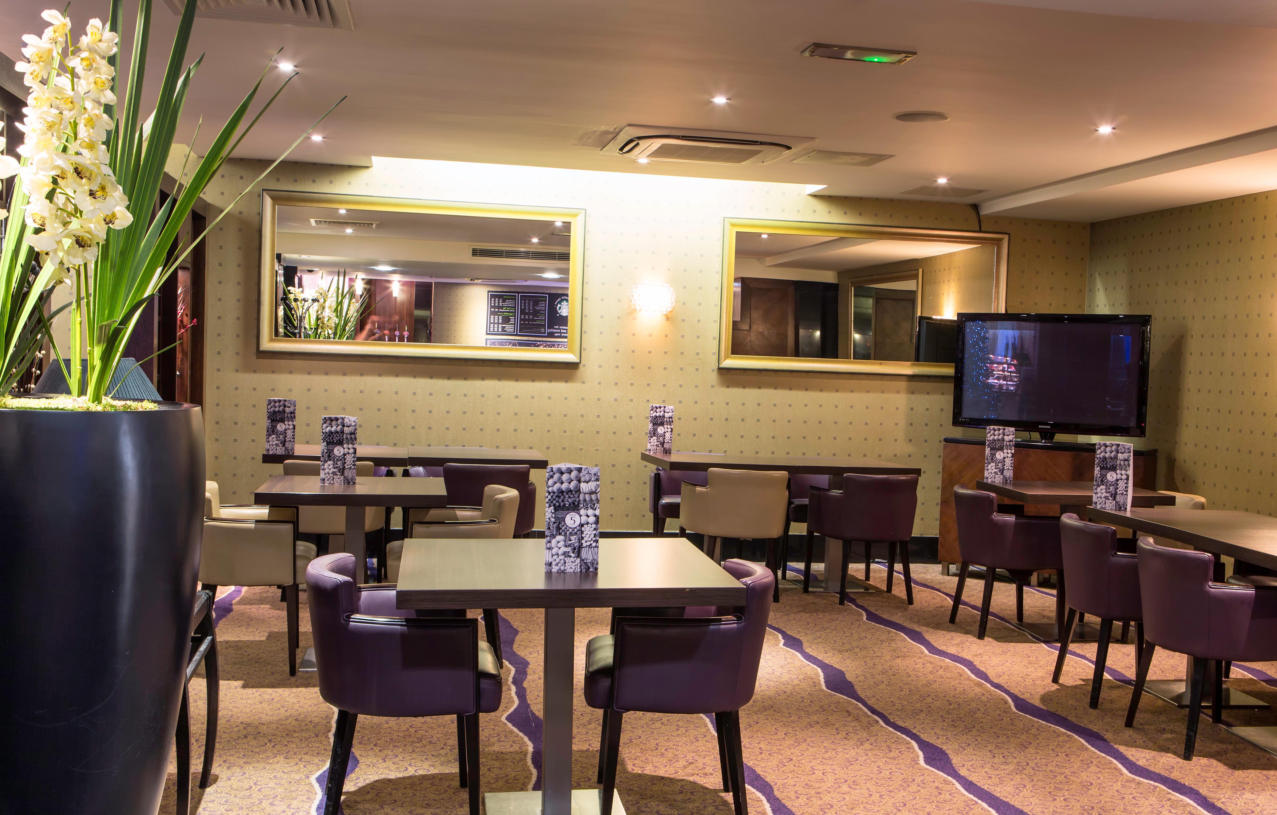 Crowne Plaza London Ealing By Ihg Hotel Eksteriør billede