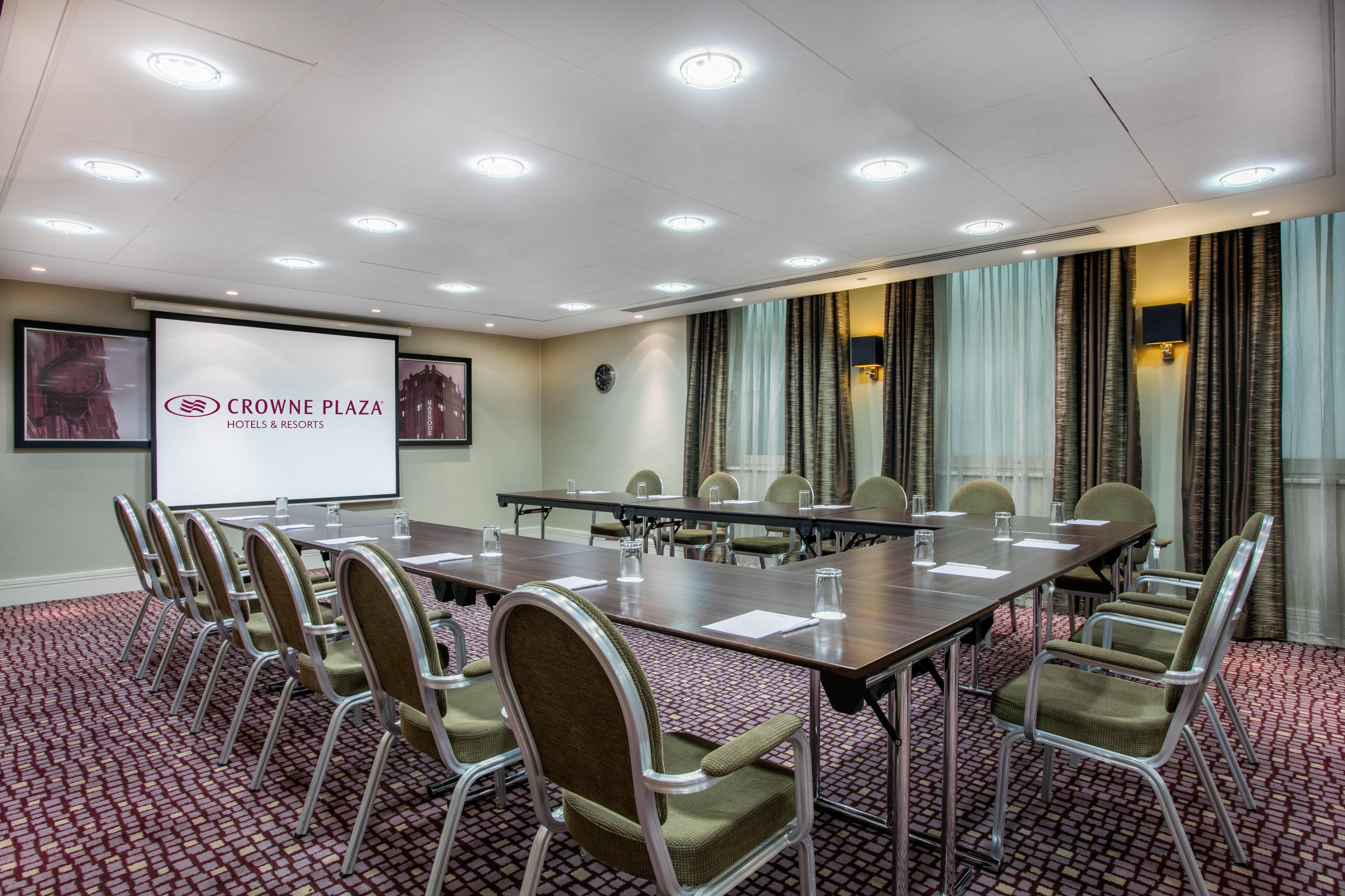 Crowne Plaza London Ealing By Ihg Hotel Eksteriør billede