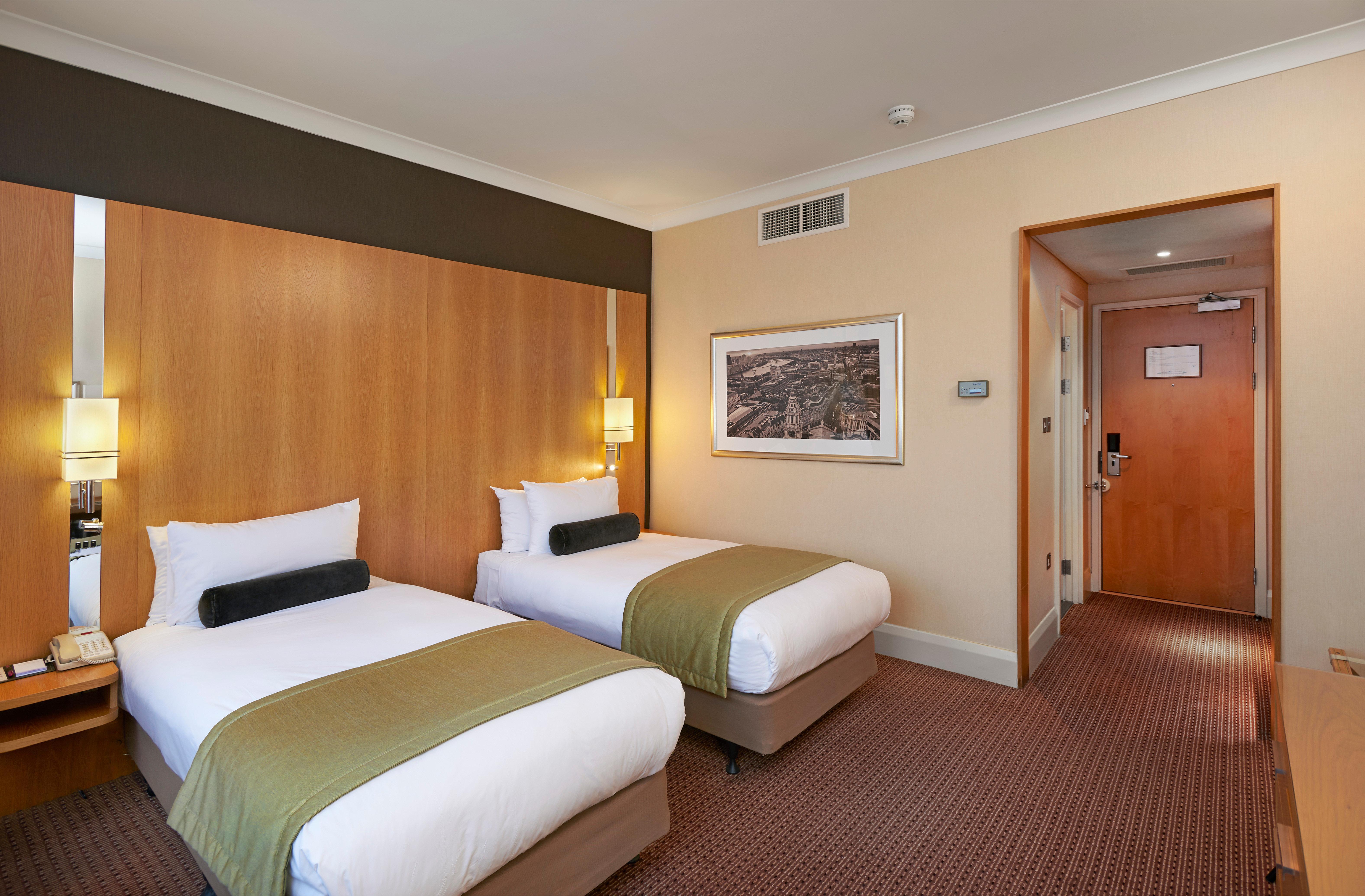 Crowne Plaza London Ealing By Ihg Hotel Eksteriør billede