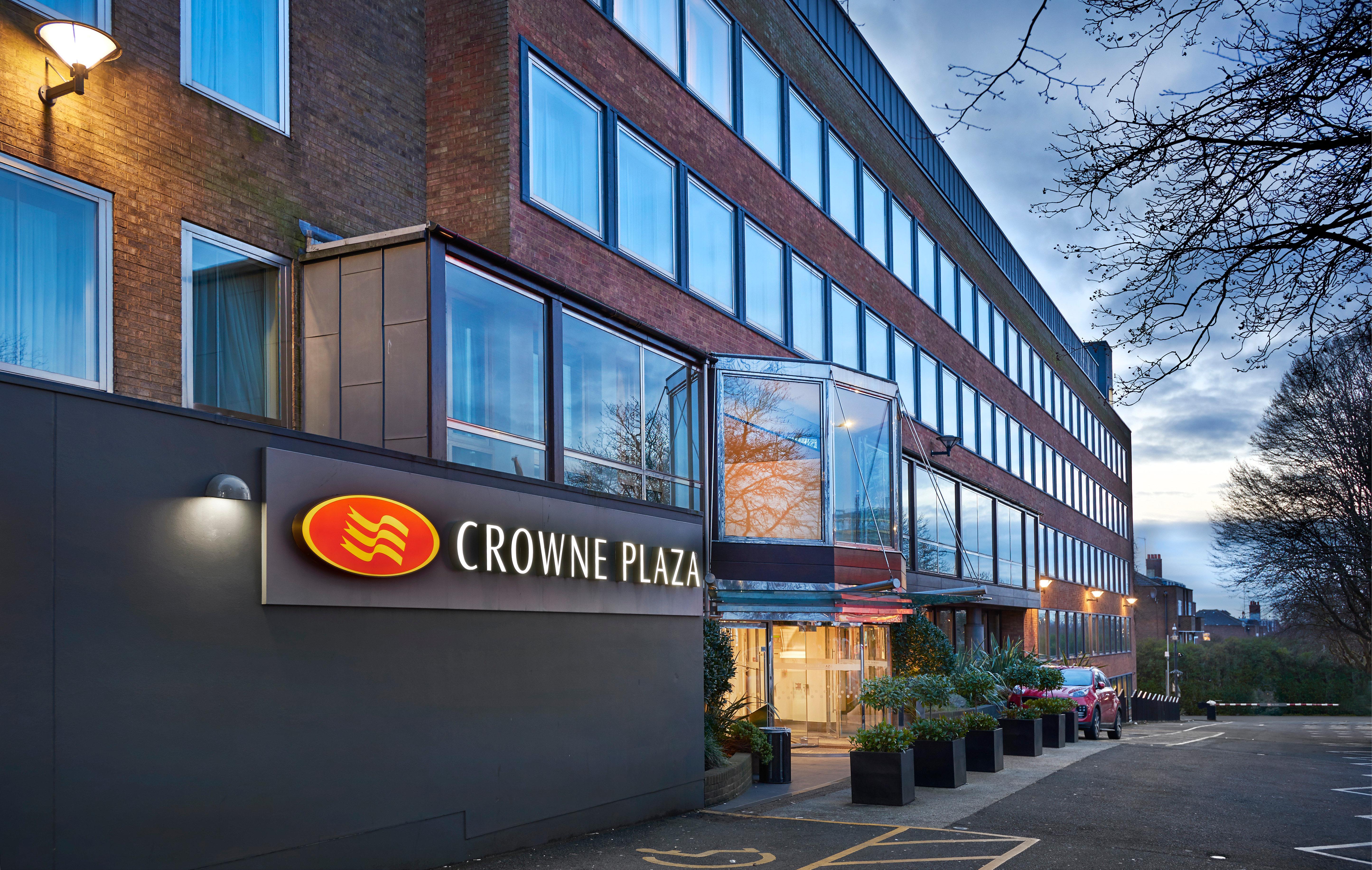 Crowne Plaza London Ealing By Ihg Hotel Eksteriør billede